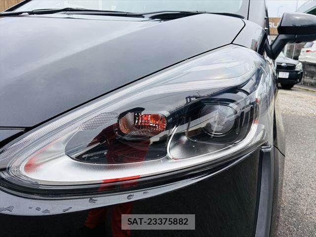 Toyota SIENTA 2019-12 7359820-23
