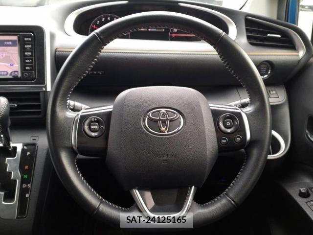 Toyota SIENTA 2017-04 7359826-13