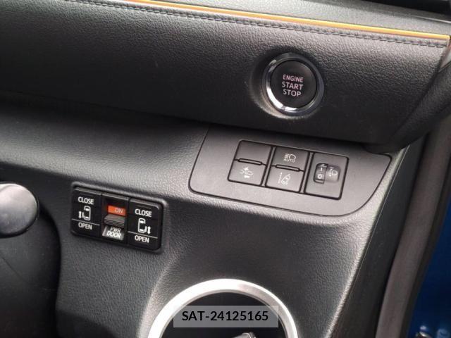 Toyota SIENTA 2017-04 7359826-15
