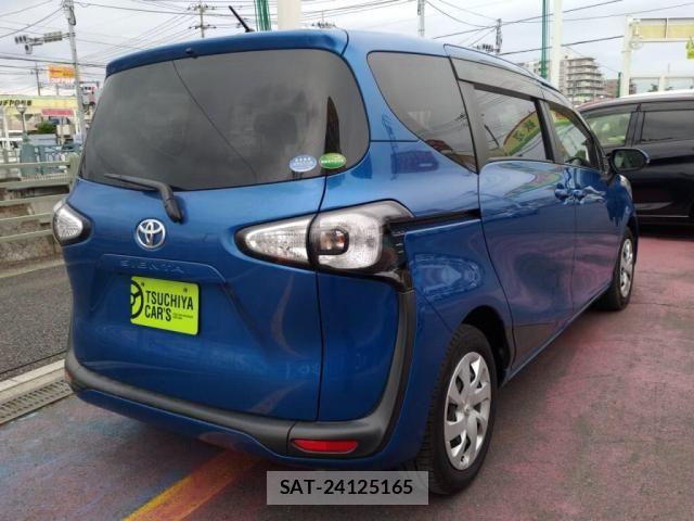 Toyota SIENTA 2017-04 7359826-1
