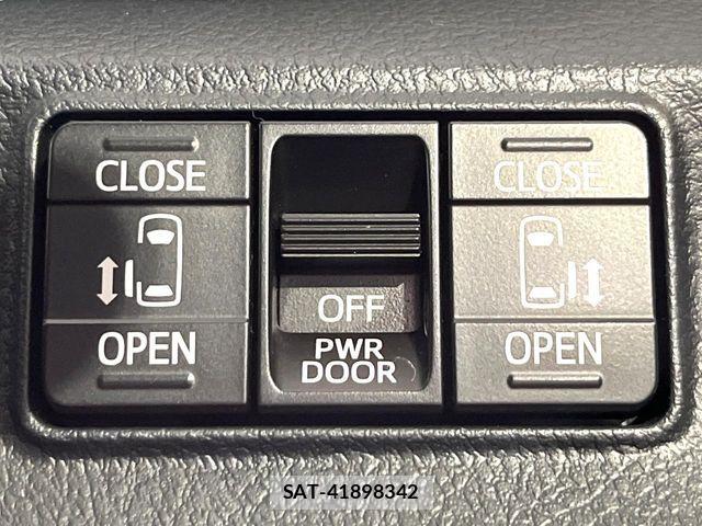 Toyota SIENTA 2020-01 7359824-5