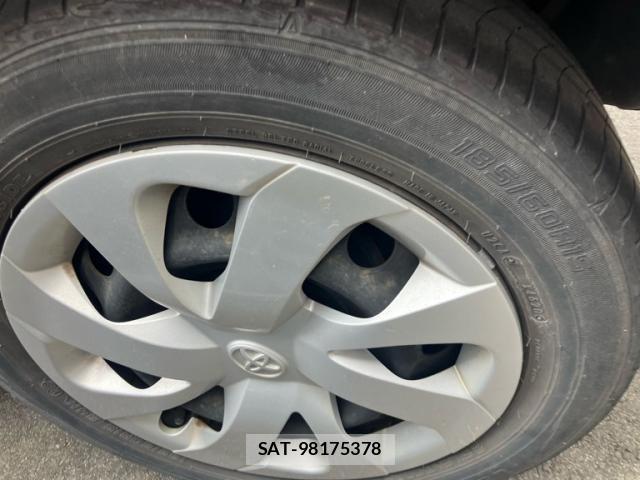 Toyota SIENTA 2016-07 7359832-7