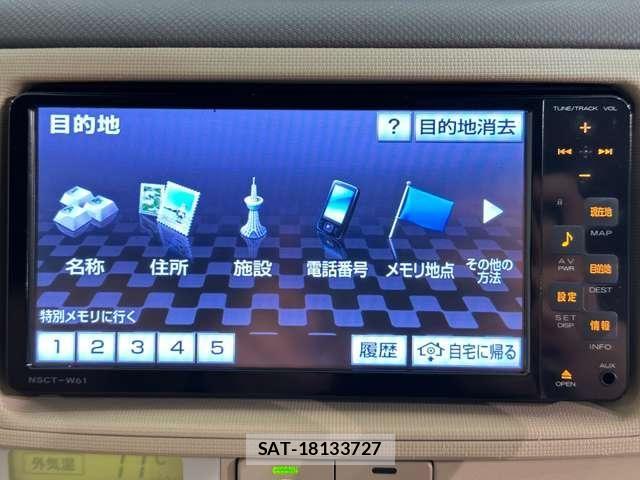 Toyota SIENTA 2012-04 7359833-18