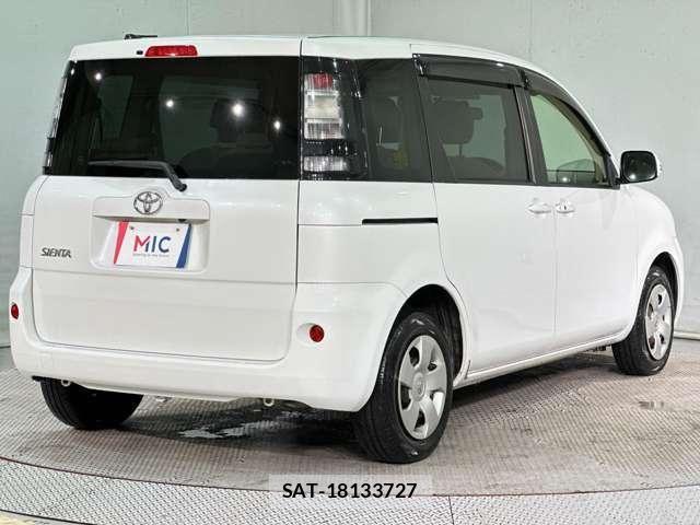Toyota SIENTA 2012-04 7359833-4