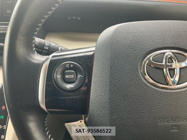 Toyota SIENTA 2016-03 7359830-14