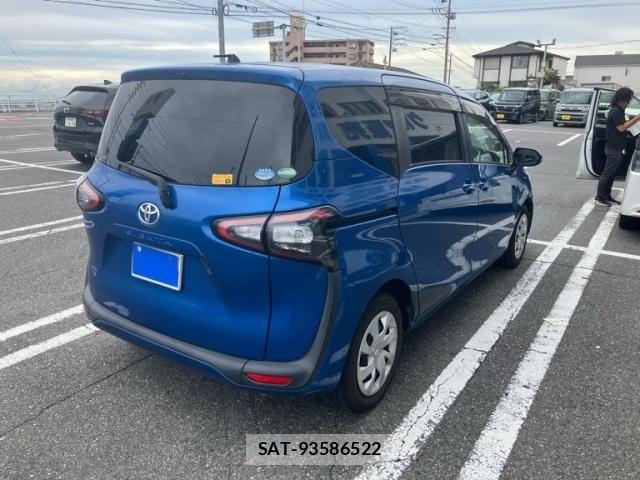 Toyota SIENTA 2016-03 7359830-2