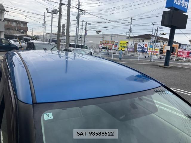 Toyota SIENTA 2016-03 7359830-4