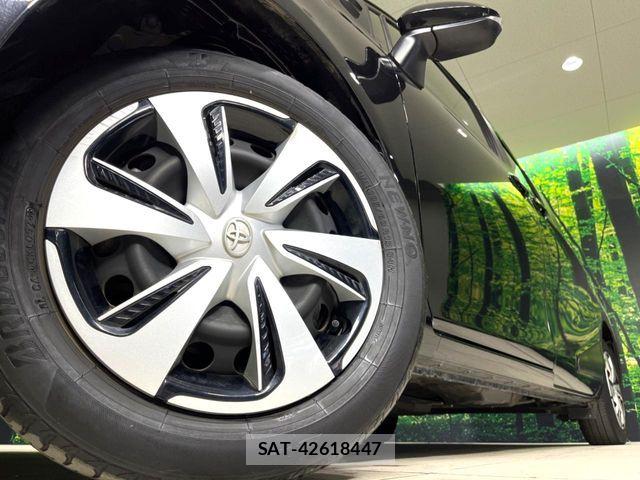 Toyota SIENTA 2021-04 7359814-13