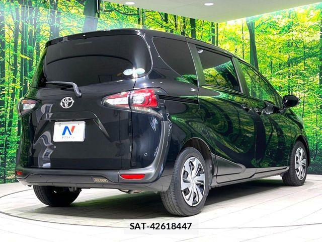 Toyota SIENTA 2021-04 7359814-17