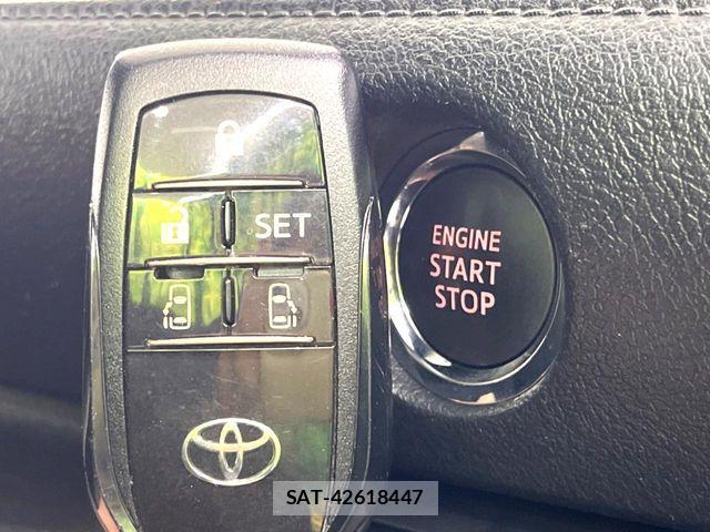 Toyota SIENTA 2021-04 7359814-6