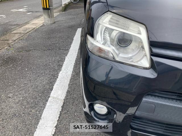 Toyota SIENTA 2015-02 7359831-2