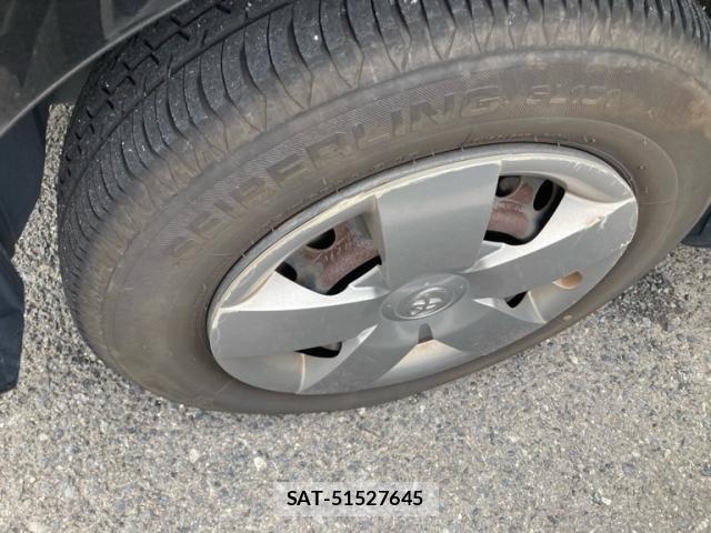 Toyota SIENTA 2015-02 7359831-6