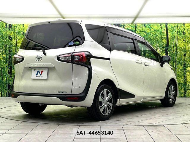 Toyota SIENTA 2019-01 7359819-16
