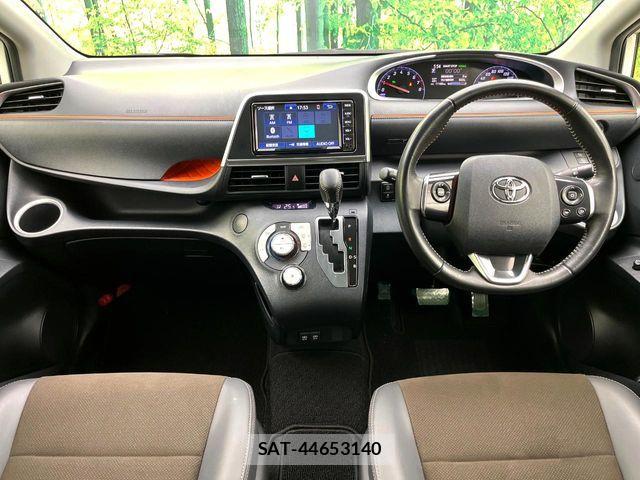 Toyota SIENTA 2019-01 7359819-1