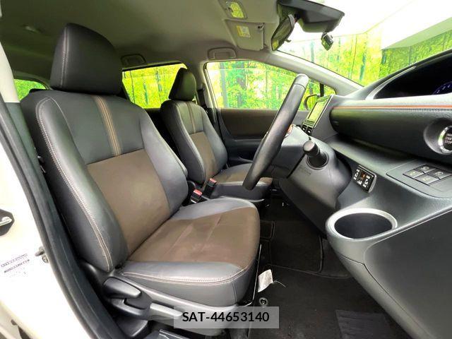 Toyota SIENTA 2019-01 7359819-6