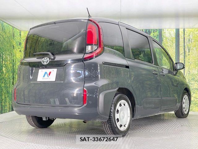 Toyota SIENTA 2023-04 7359817-17