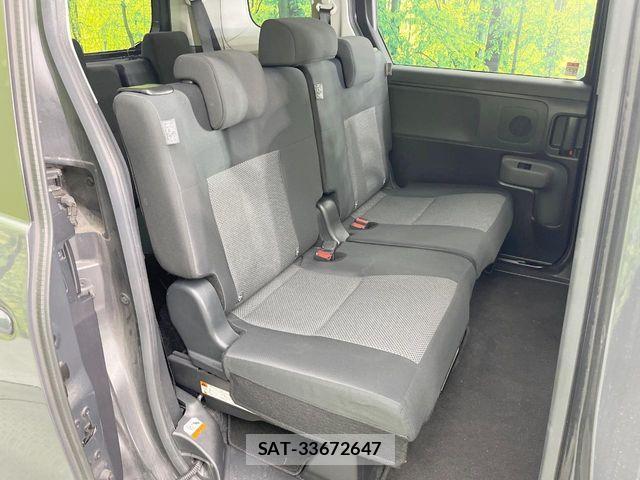 Toyota SIENTA 2023-04 7359817-8