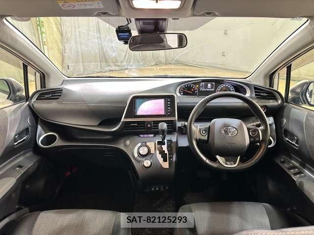 Toyota SIENTA 2020-08 7359823-16