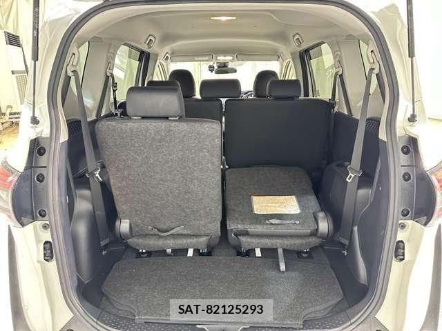 Toyota SIENTA 2020-08 7359823-28