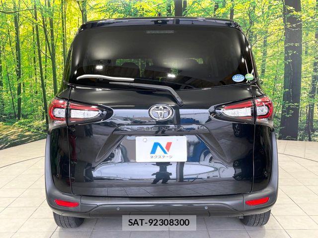 Toyota SIENTA 2019-11 7359816-14