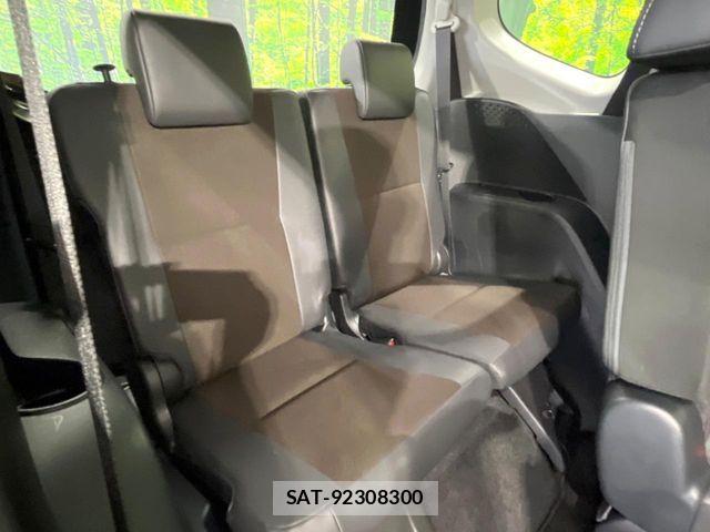 Toyota SIENTA 2019-11 7359816-8