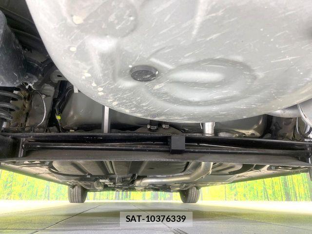 Toyota SIENTA 2019-08 7359822-18
