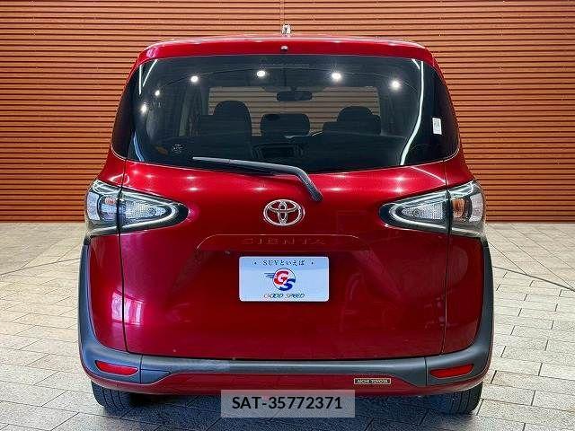 Toyota SIENTA 2019-08 7359829-18