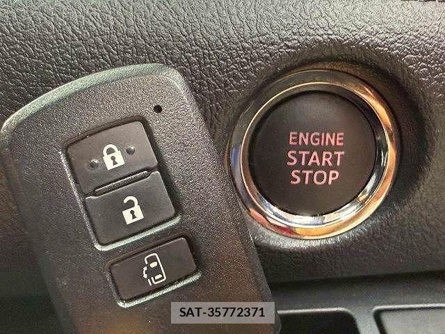 Toyota SIENTA 2019-08 7359829-5