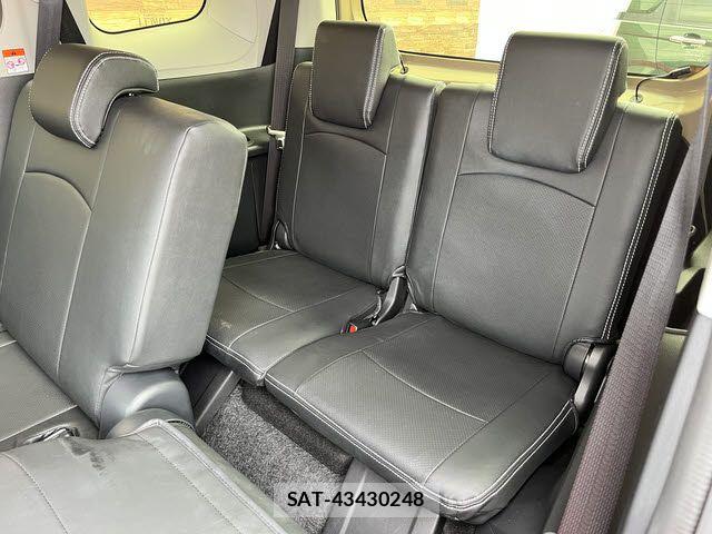Toyota SIENTA 2025-03 7359818-12