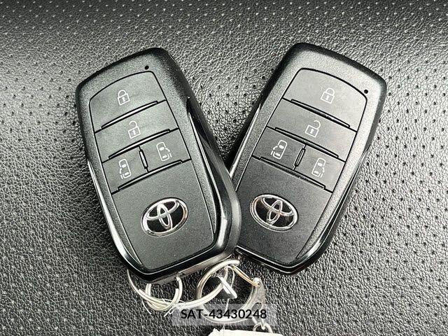 Toyota SIENTA 2025-03 7359818-25