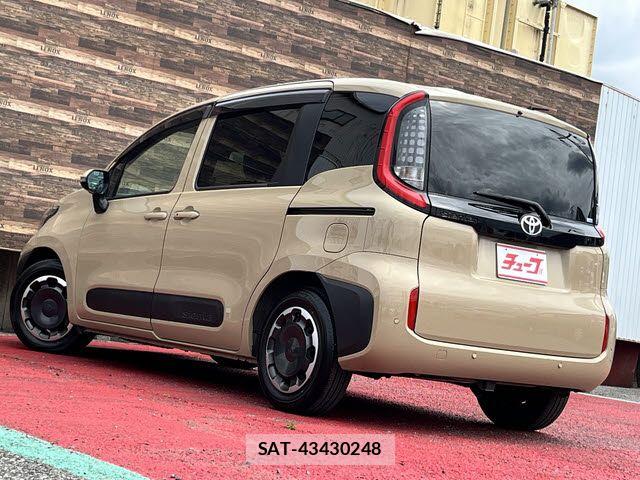 Toyota SIENTA 2025-03 7359818-8
