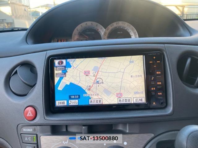 Toyota SIENTA 2012-03 7394078-12