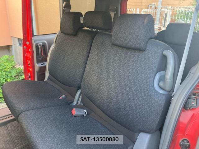 Toyota SIENTA 2012-03 7394078-6