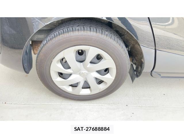 Toyota SIENTA 2017-08 7394071-19