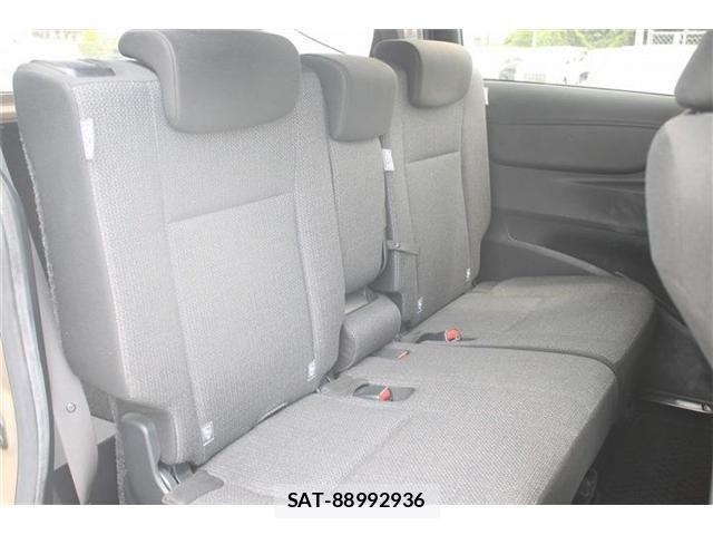 Toyota SIENTA 2019-10 7394067-14