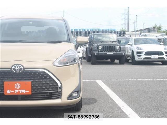 Toyota SIENTA 2019-10 7394067-22