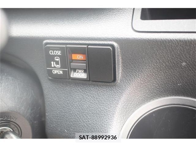 Toyota SIENTA 2019-10 7394067-2