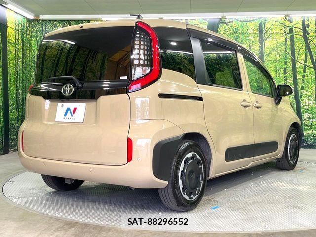 Toyota SIENTA 2025-03 7394056-16