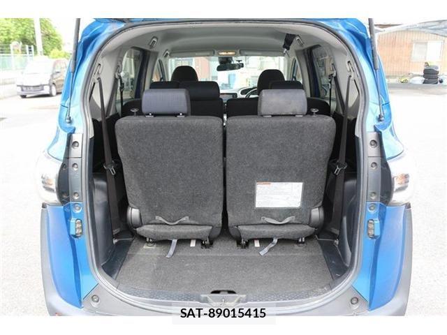 Toyota SIENTA 2016-10 7394070-20
