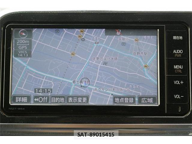 Toyota SIENTA 2016-10 7394070-3