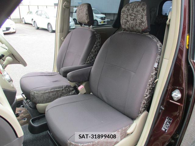 Toyota SIENTA 2012-02 7394072-13
