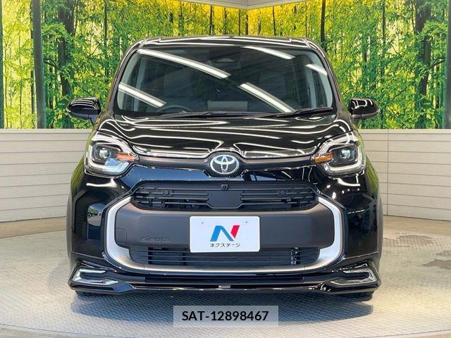 Toyota SIENTA 2024-06 7394057-14