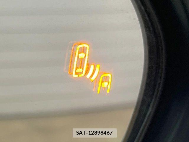 Toyota SIENTA 2024-06 7394057-6
