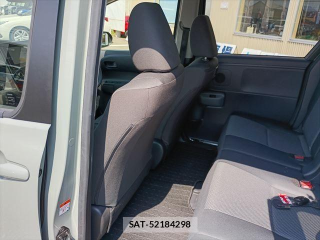 Toyota SIENTA 2024-04 7394059-12