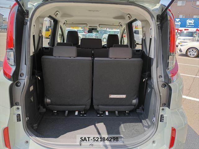 Toyota SIENTA 2024-04 7394059-15