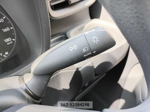 Toyota SIENTA 2024-04 7394059-23