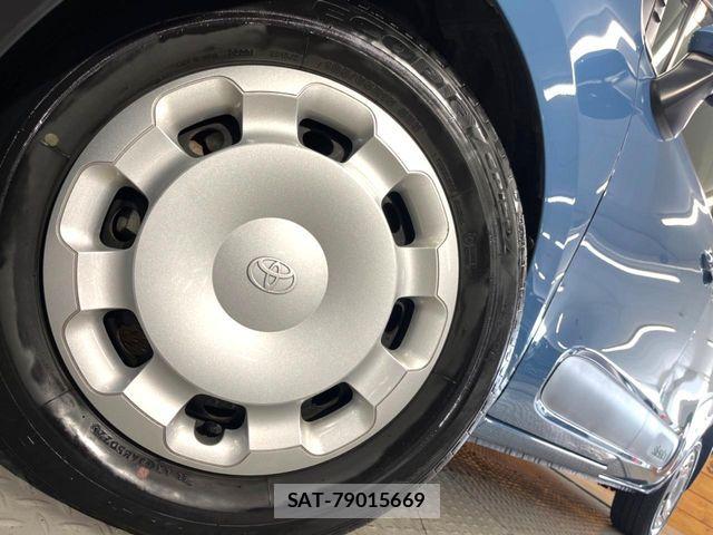 Toyota SIENTA 2023-03 7457730-12