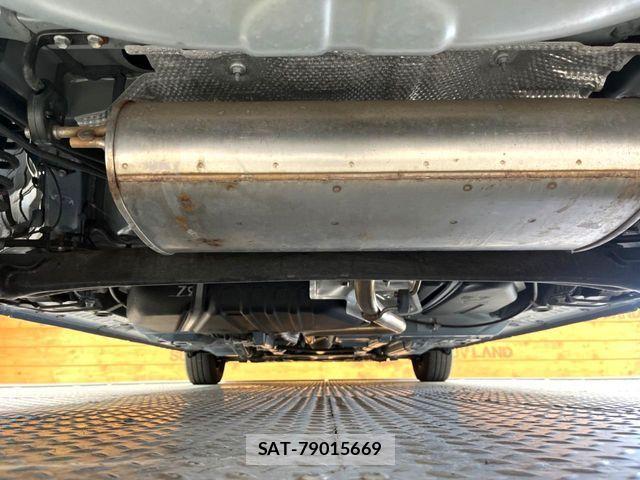 Toyota SIENTA 2023-03 7457730-18