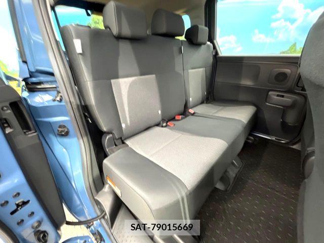 Toyota SIENTA 2023-03 7457730-8