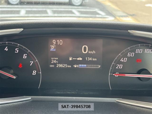 Toyota SIENTA 2022-03 7457733-9